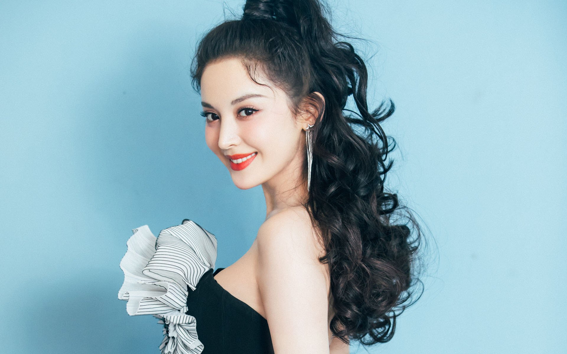 乐鱼体育平台官网-比利时大胜瑞典，提前晋级淘汰赛，比利时vs瑞士比分预测