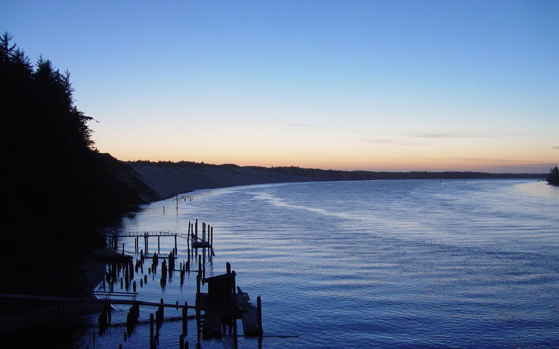 恩波利多点传切打破场面平衡制造进球,恩波利对博洛尼亚比分预测