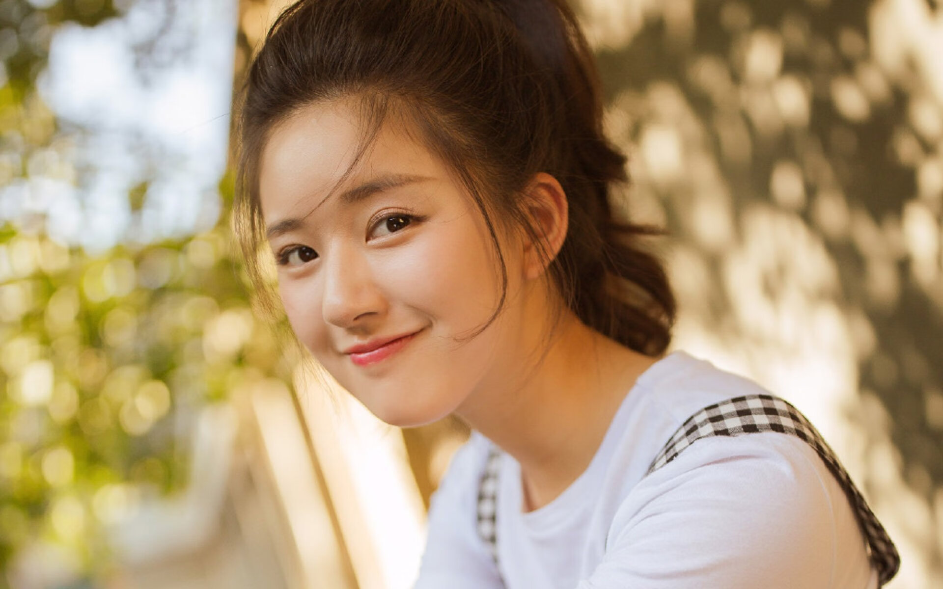 尼尔·巴特尔的防守技巧,助袋鼠队坚固防线,尼尔巴雷特衣服