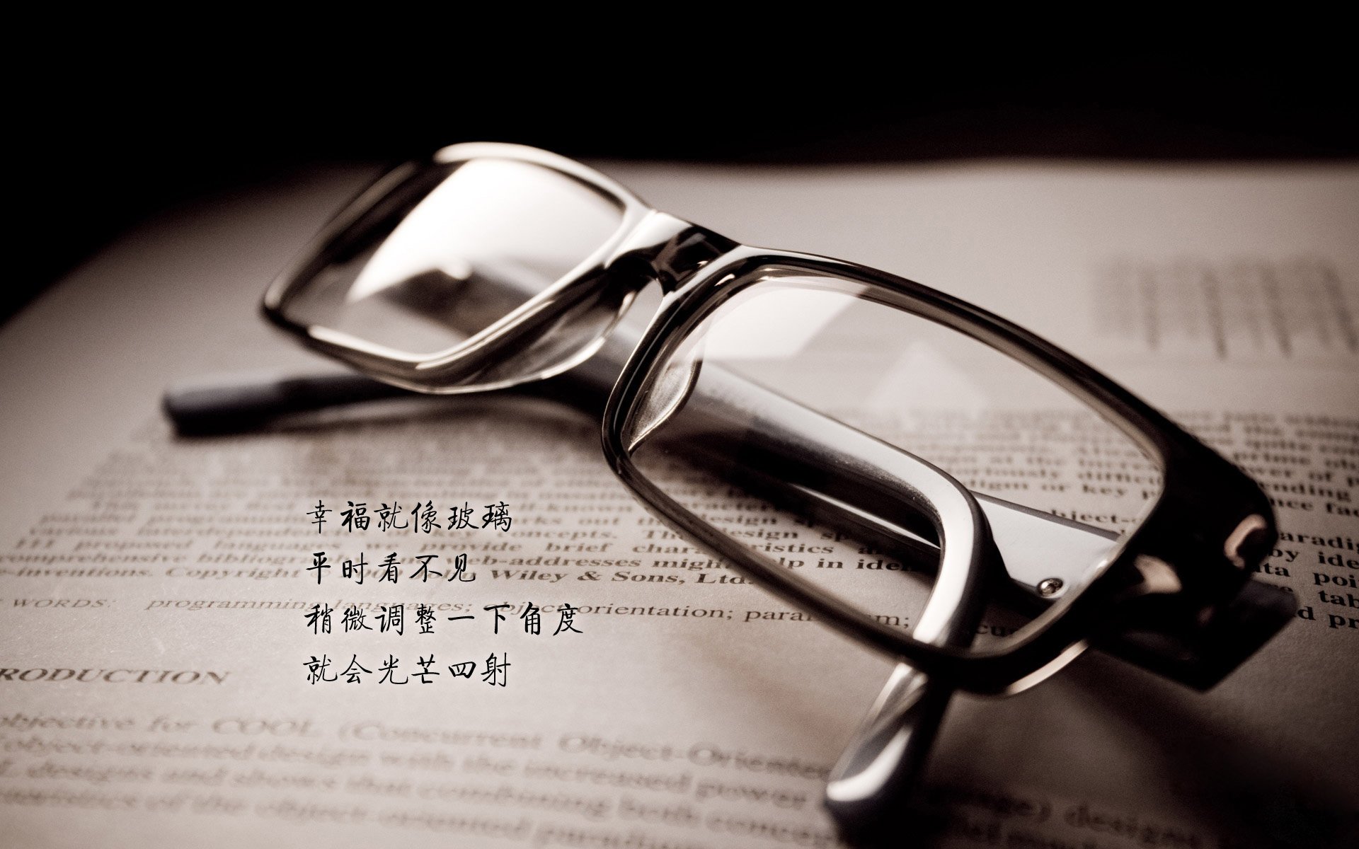 澳大利亚男子4×200米自由泳接力赛场表现亮眼，女子4x200米自由泳澳大利亚队